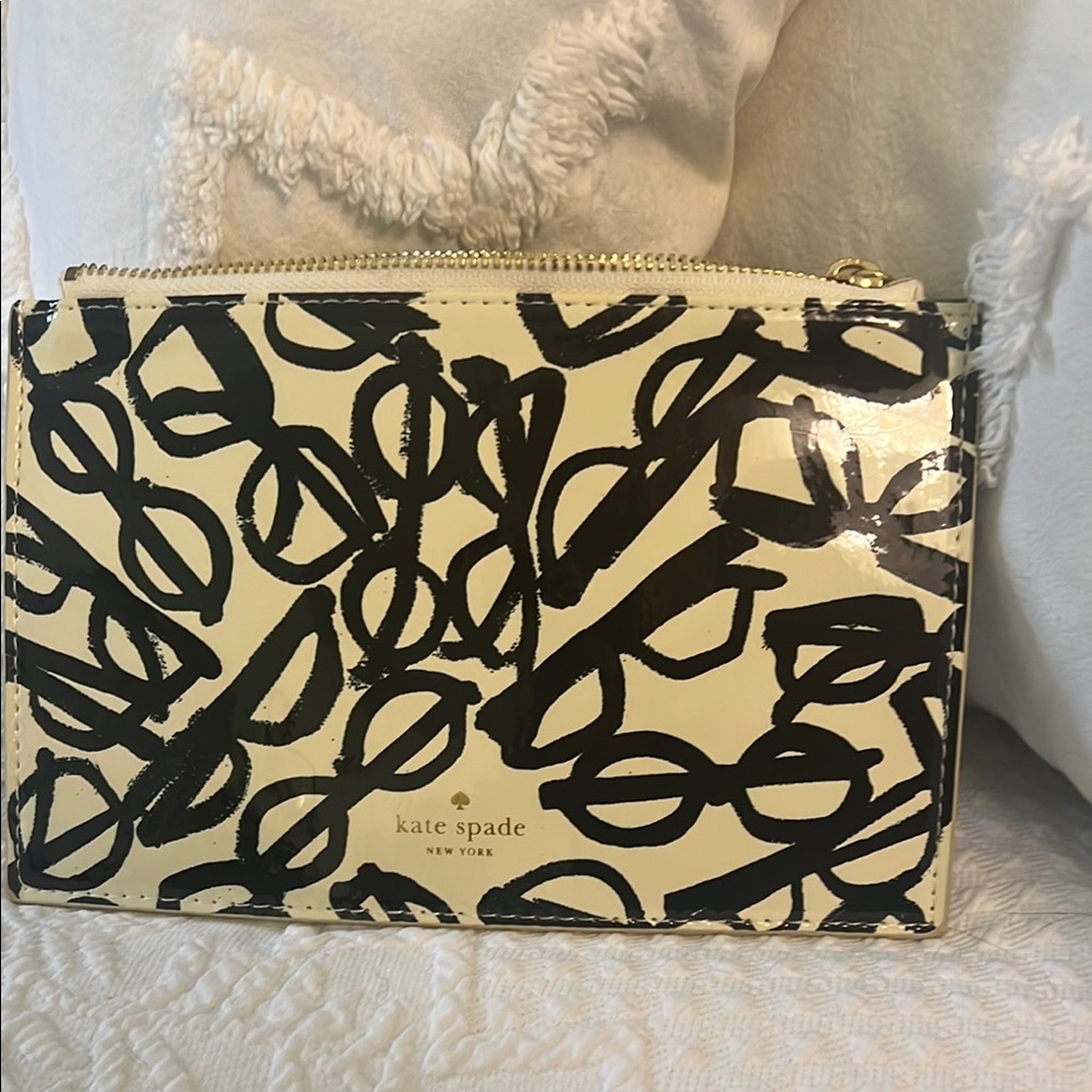 Kate Spade Black and Cream Cosmetic Bag